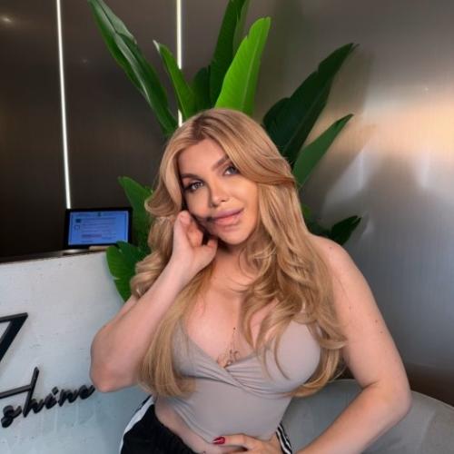 Zara — escortă în București