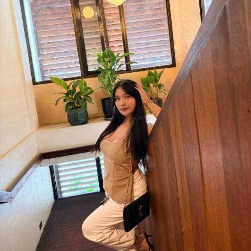 Gina — Escort in Neu-Taipeh