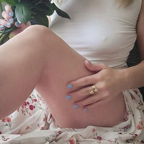 Purpleflowersandsky — escort in Dallas