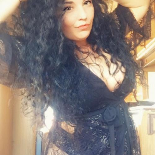 Nia — escort à Cologne, photo 4
