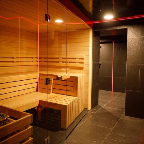 Elysium Swingers Club — Erotik-Location in Marki