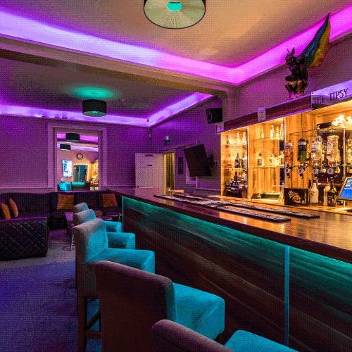 Townhouse — erotic venue in Birkenhead