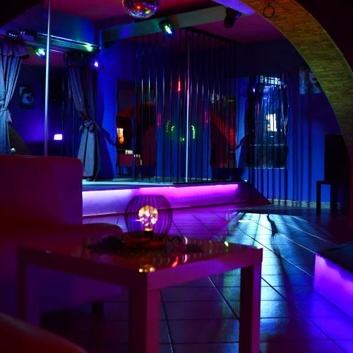 Molin Luxury Club Privè — ερωτικός χώρος στην πόλη Fucecchio
