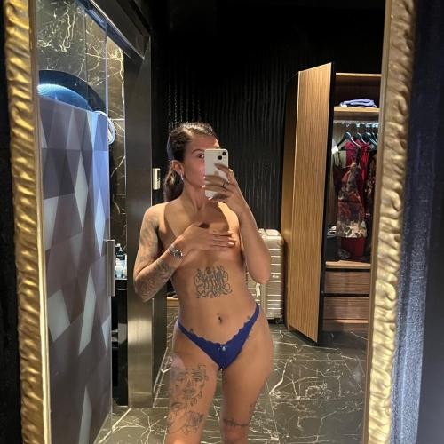 Cindy — eskort v meste Verbier