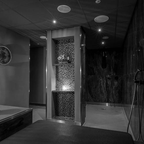 Massagewereld Eindhoven — locale erotico a Eindhoven