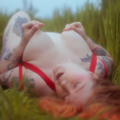 Emmadarling — kísérő itt: Seattle