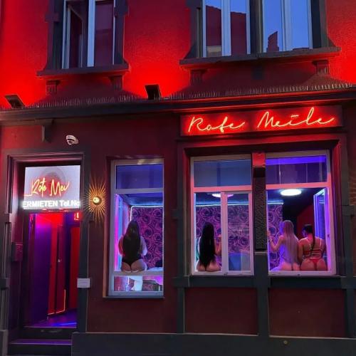 Rote Meile — lokal erotyczny w Mannheim, zdjęcie 2