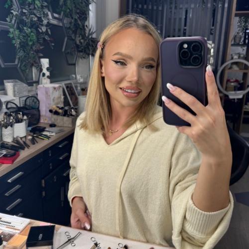 Julia — escortă în Basel