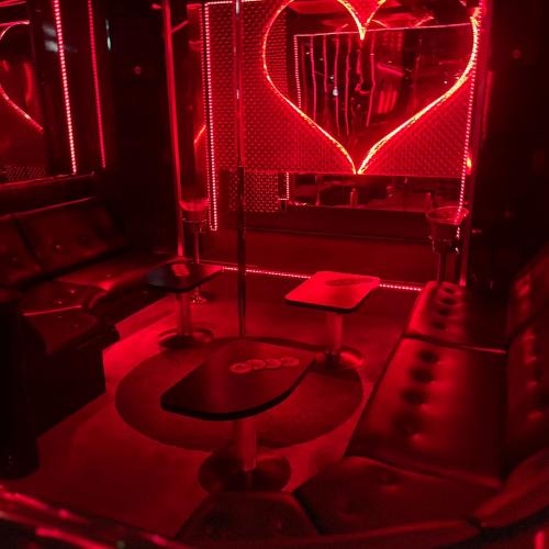 Gentlemen Club Cinderella — erotikus hely itt: Rotterdam, 5. fotó