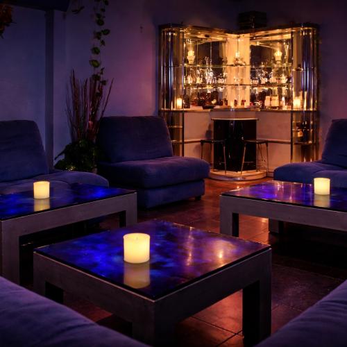Club Pavarotti — erotic venue in Zaragoza