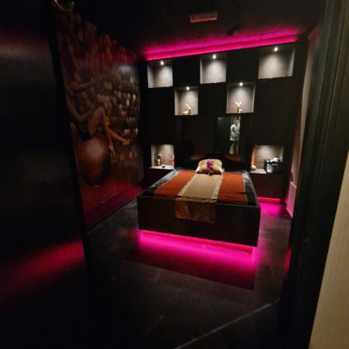 Heaven Thai Spa — erotický podnik v Amsterdam