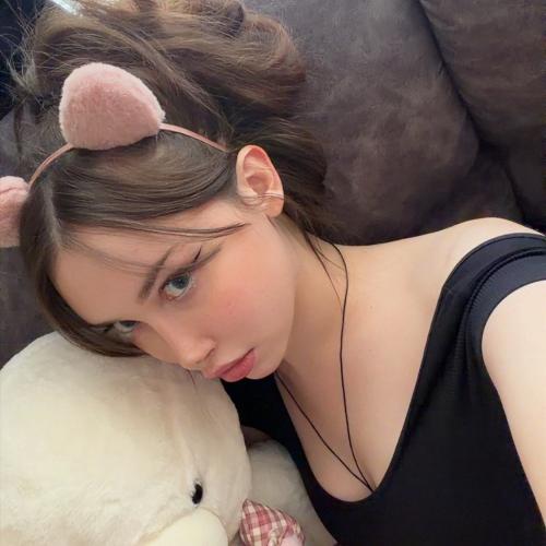 Henny — 리야드 에스코트, 사진 9