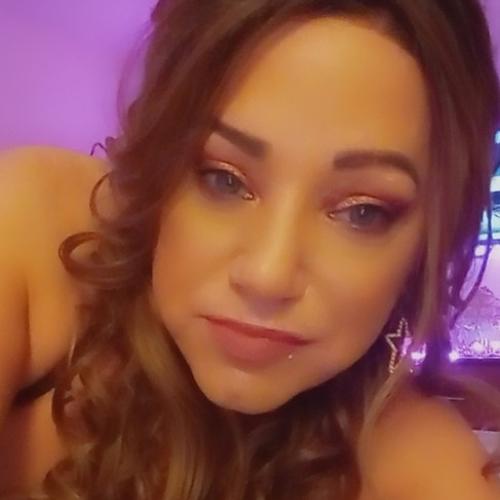 Isabella — escort in Fresno
