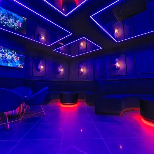New Sala Maxx — erotic venue in Catarroja