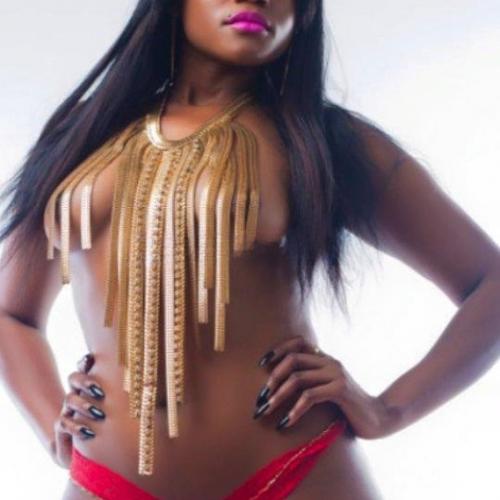 Whitney — escort in Kuwait City