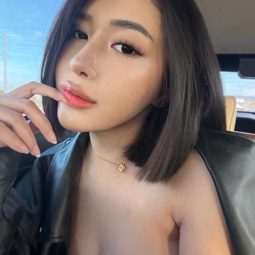 Zia — escort in Singapore