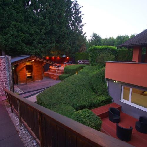 Mystic Gentlemen's Club — erotic venue in Wals