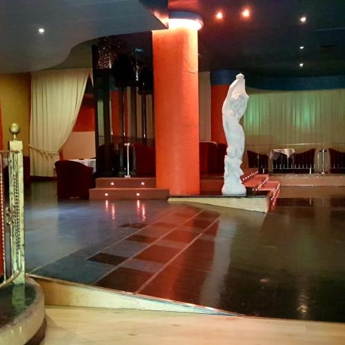 Venus Exclusive — Erotik-Location in Montemarciano