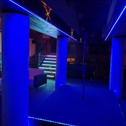 Crystal Gentlemens Club — Košice şehrinde erotik mekan