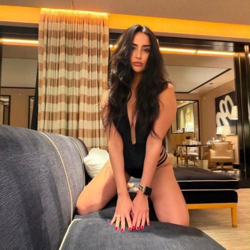 Nayeli Leon — Escort in San Jose