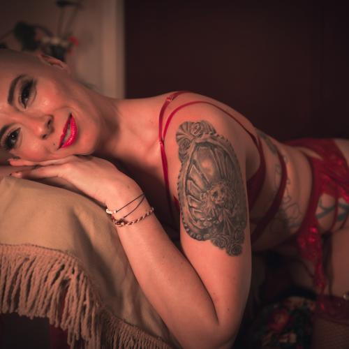 Roxy Renee — escortă în Las Vegas