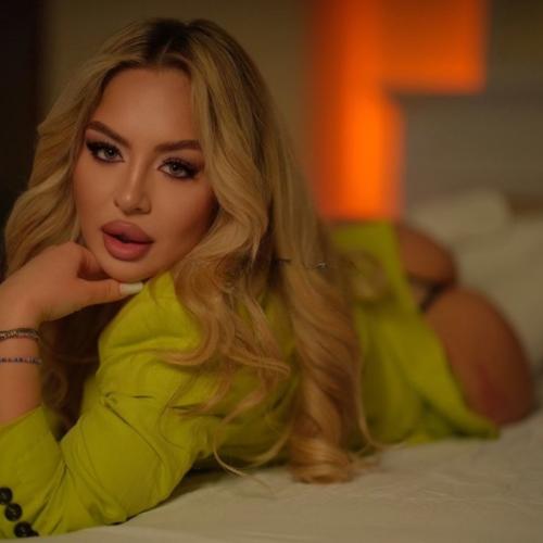 Stephany — escortă în Copenhaga