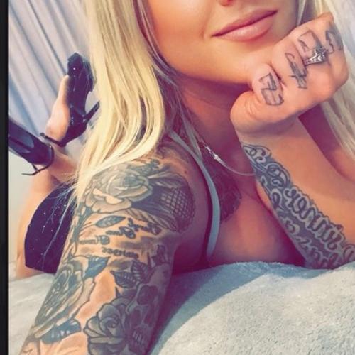 Nellyhays — escort in Minneapolis