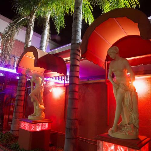 Vip Cabaret — erotisk utested i San Fernando Valley, bilde 15