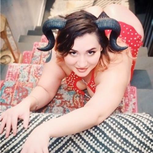 Rose Bliss — eskort v Fresno