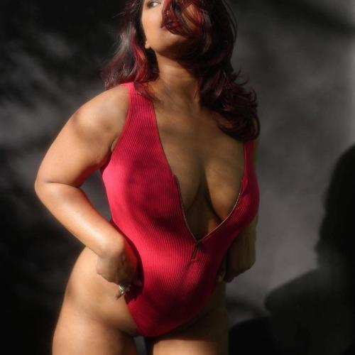 Call Girls in Dubai	+971522032104