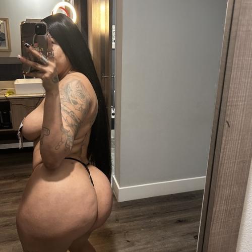 Uniquebarbie — escort in Pittsburgh