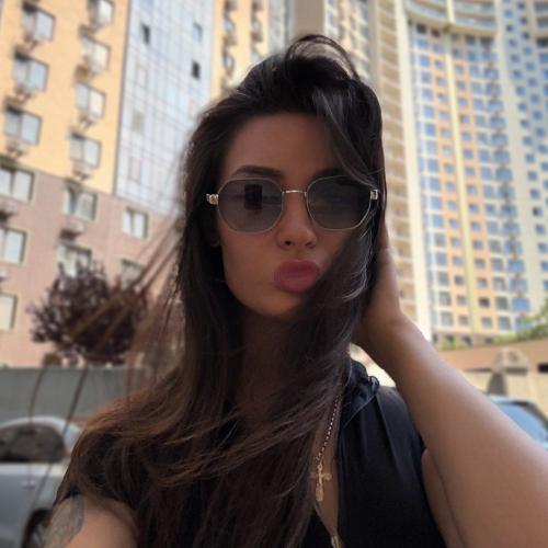 Kate — 스플리트 에스코트