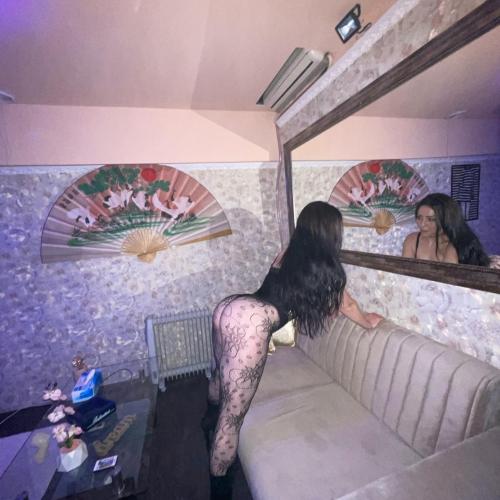 Midnight Club — erotický podnik v Bukurešť, foto 10