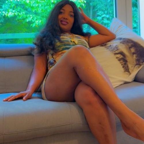 Abby Loveth — escort in Lausanne