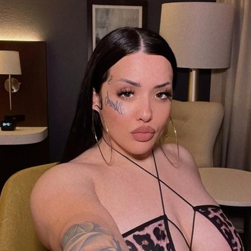 Emerald Goddessxo — escort in Portland
