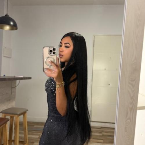 Karina — escort à Düsseldorf, photo 2
