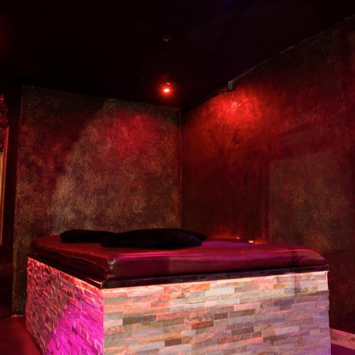 Eleven Club Privé — Erotik-Location in Paris, Foto 10
