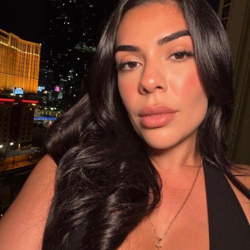 Lucky Luna — escort a Dallas