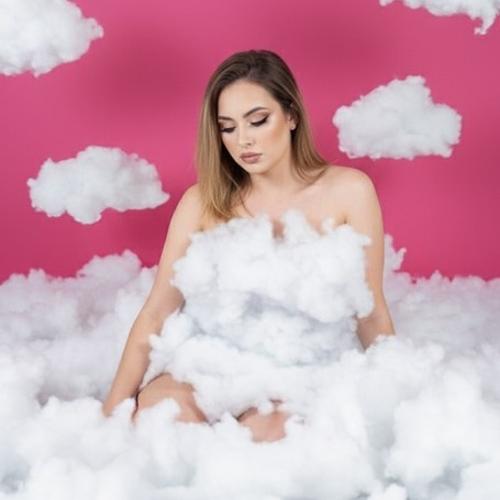 Loveamillia — συνοδός στην πόλη Φρέσνο
