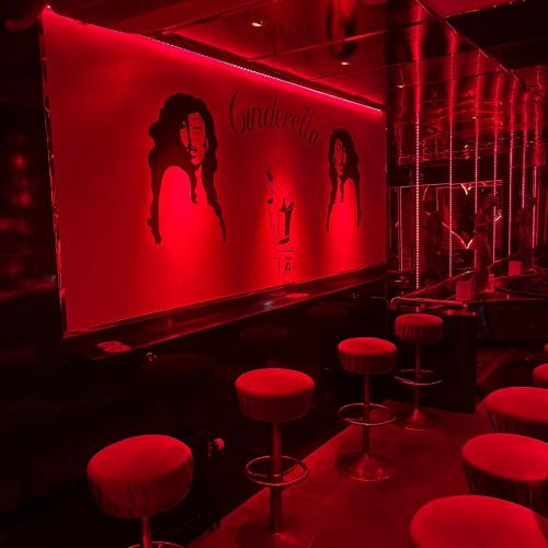 Gentlemen Club Cinderella — erotikus hely itt: Rotterdam, 15. fotó