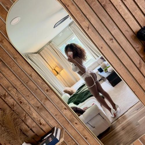 Janelle Carter — escort in Boston