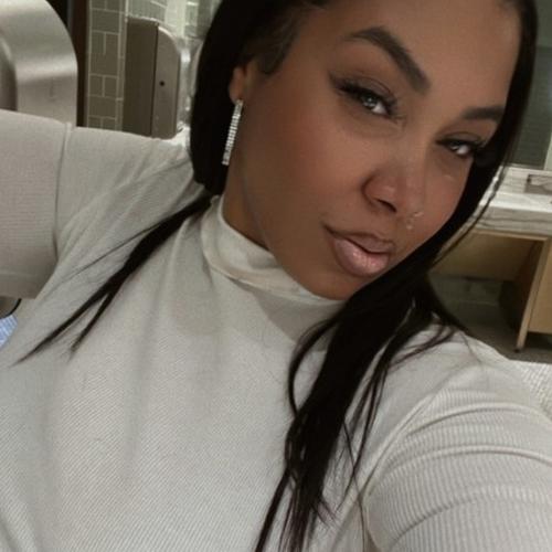 Firstladyminaaa — escort in Seattle