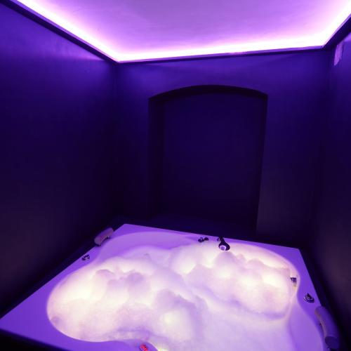 Red Devil Night Club — erotic venue in Brno