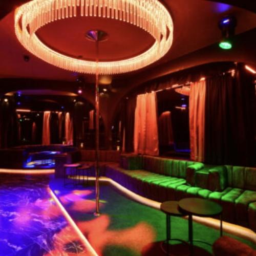 Baroq Gentlemen's Club — erotic venue in Vienna