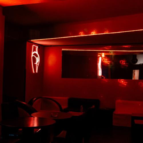 Yet Yes — erotic venue in Catania