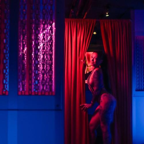 The Brass Rail — erotikus hely itt: Toronto