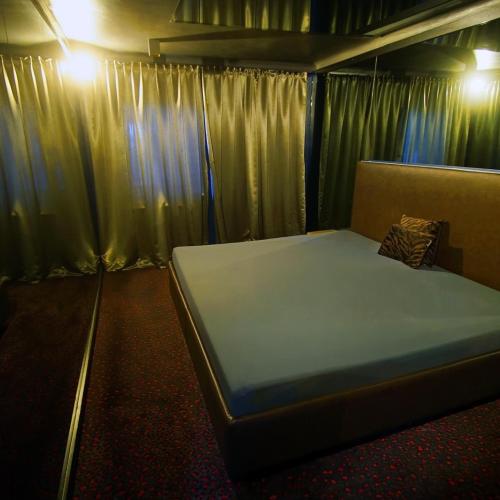 Mystic Gentlemen's Club — erotic venue in Wals