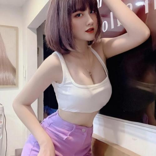 Honey — escort in Kuwait City