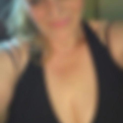 Polina — συνοδός στην πόλη Τιφλίδα
