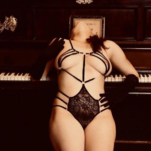 Larissa Sucrerie — escort a Berlin
